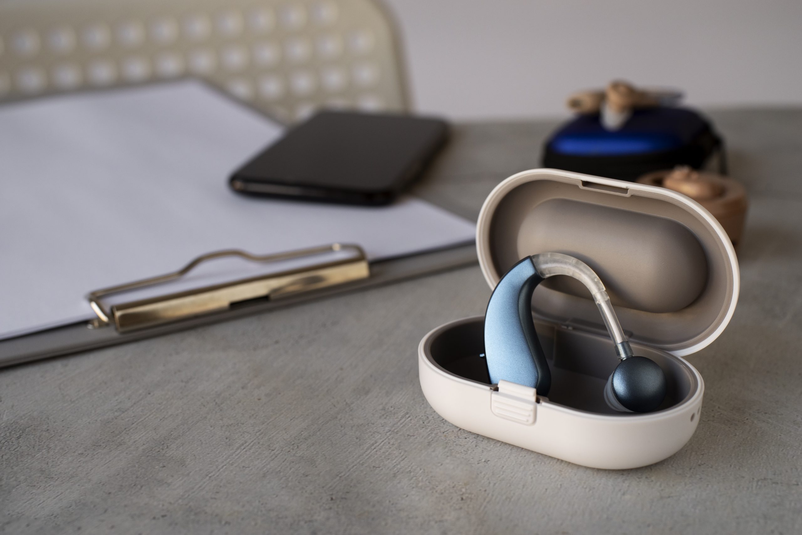 high-angle-hearing-aids-case